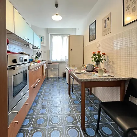 Elena Apartment *